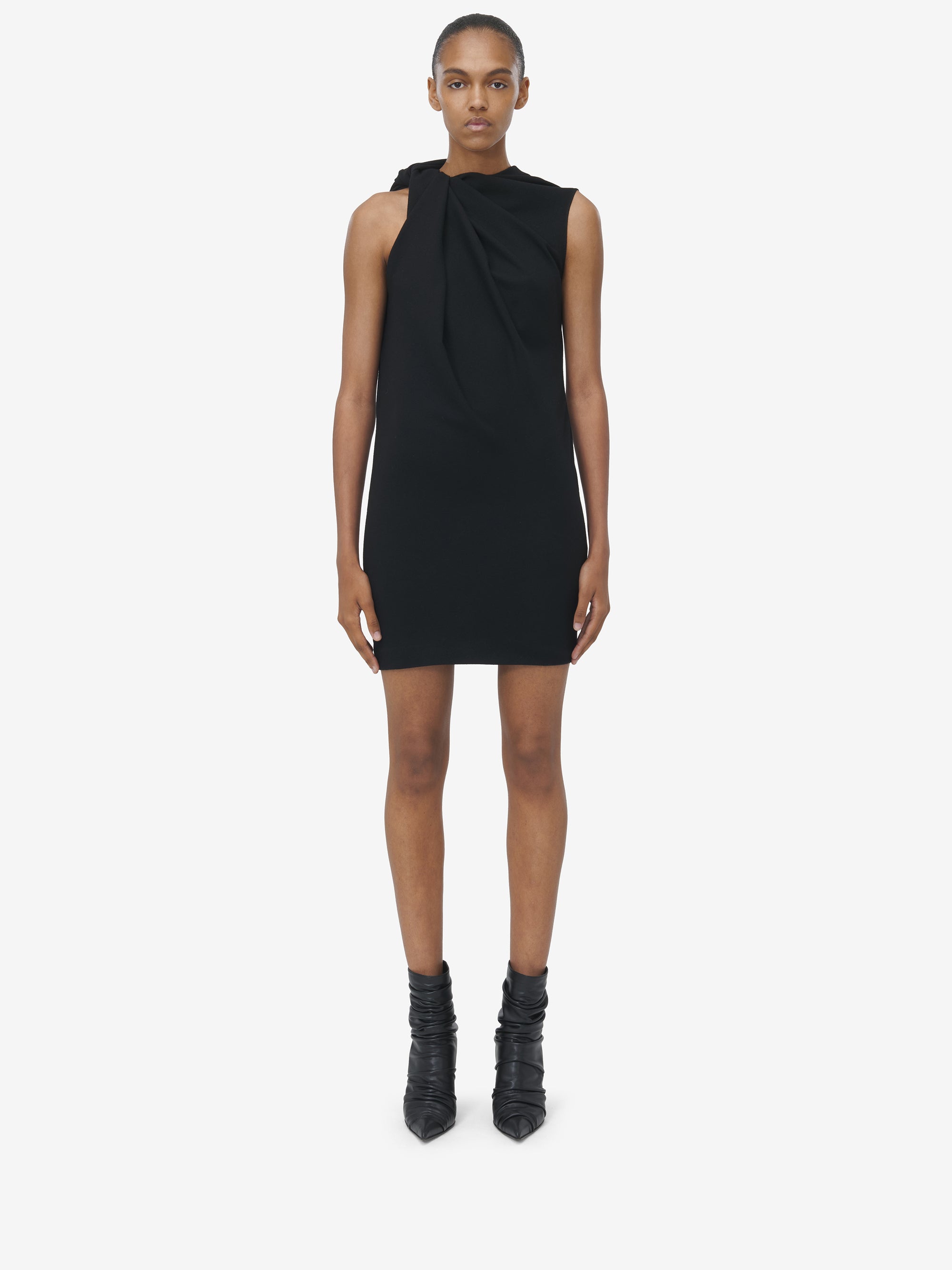 BLACK RTW - BLACK