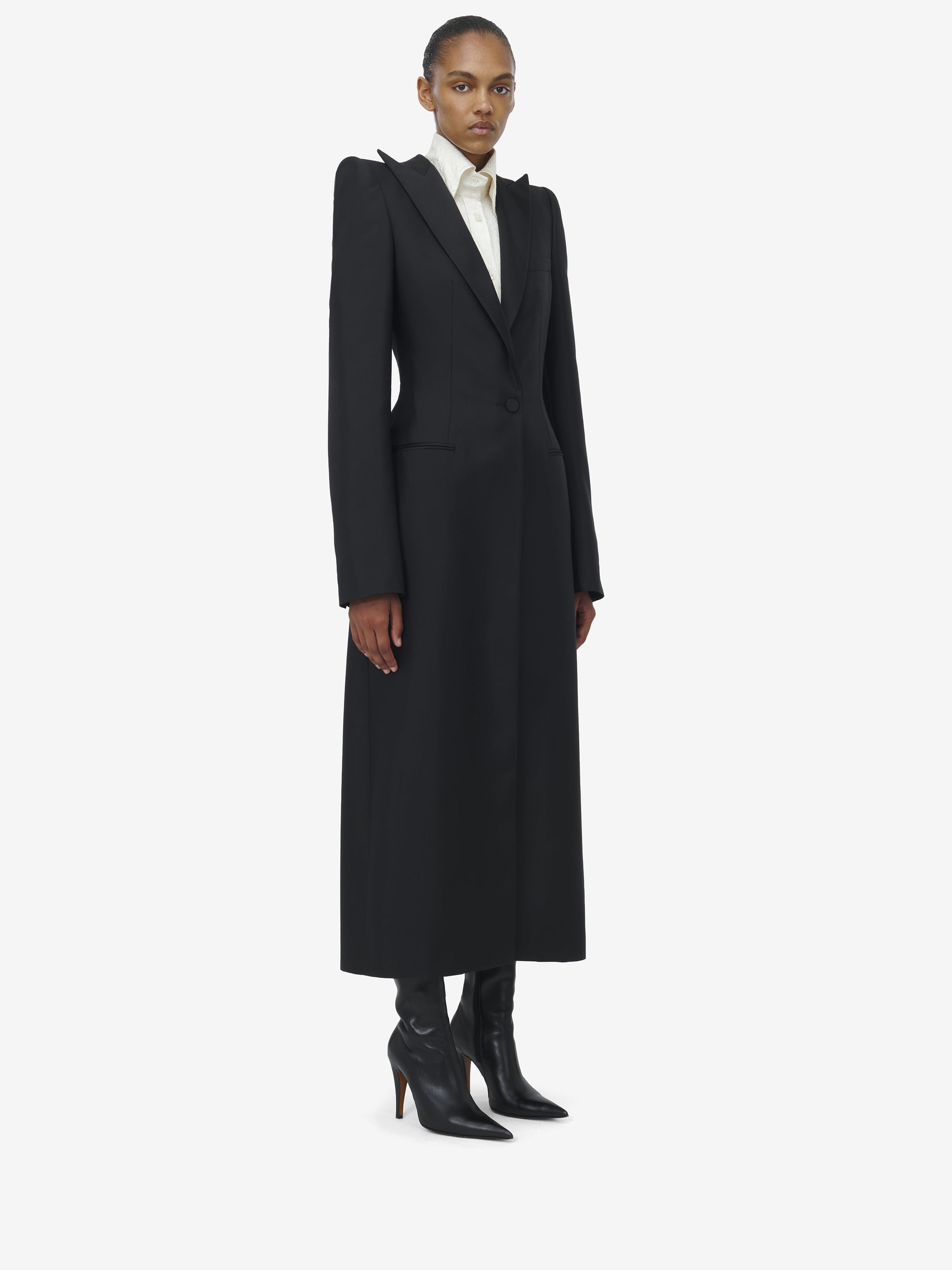 BLACK RTW - BLACK