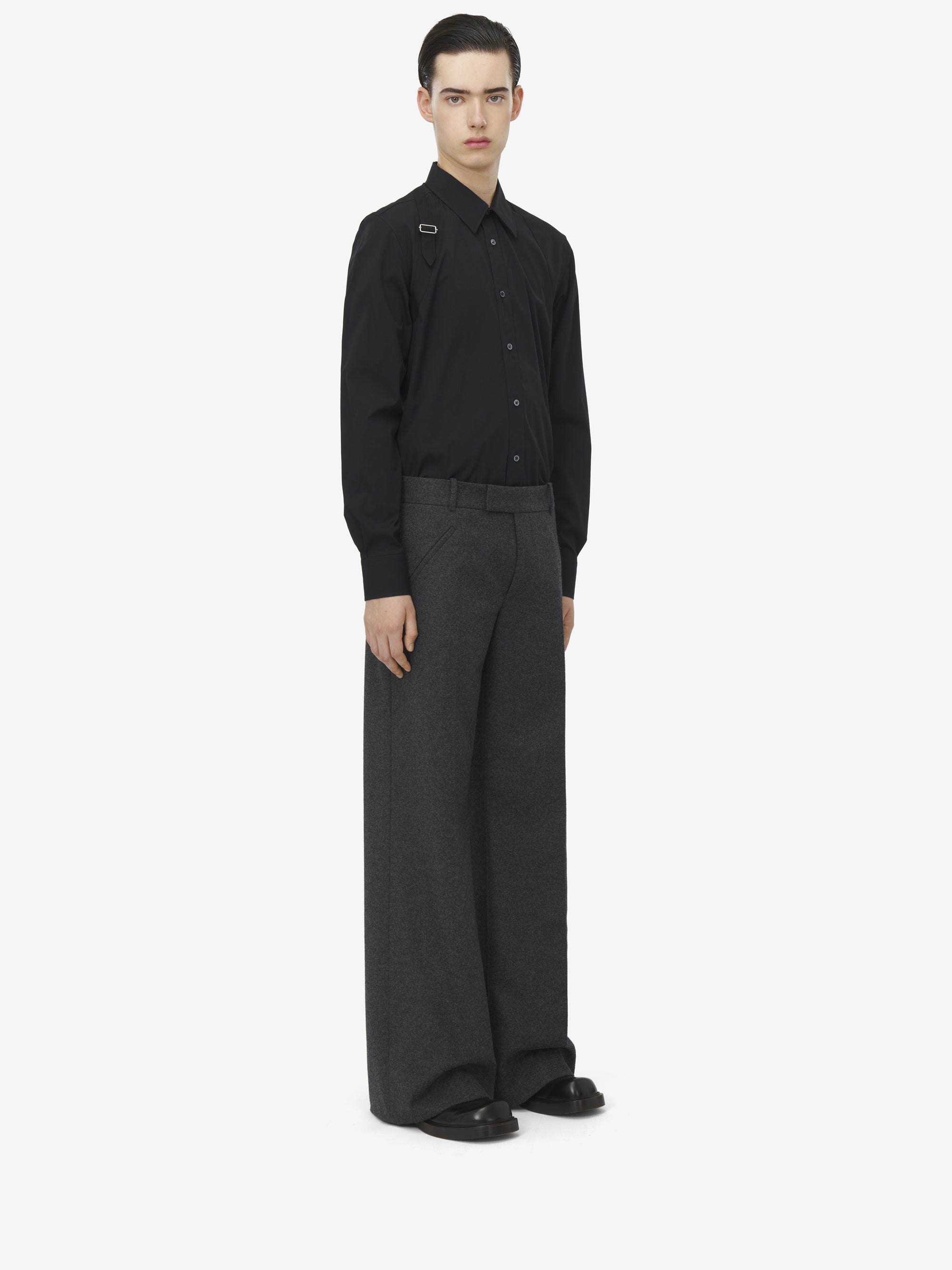 CHARCOAL RTW - CHARCOAL