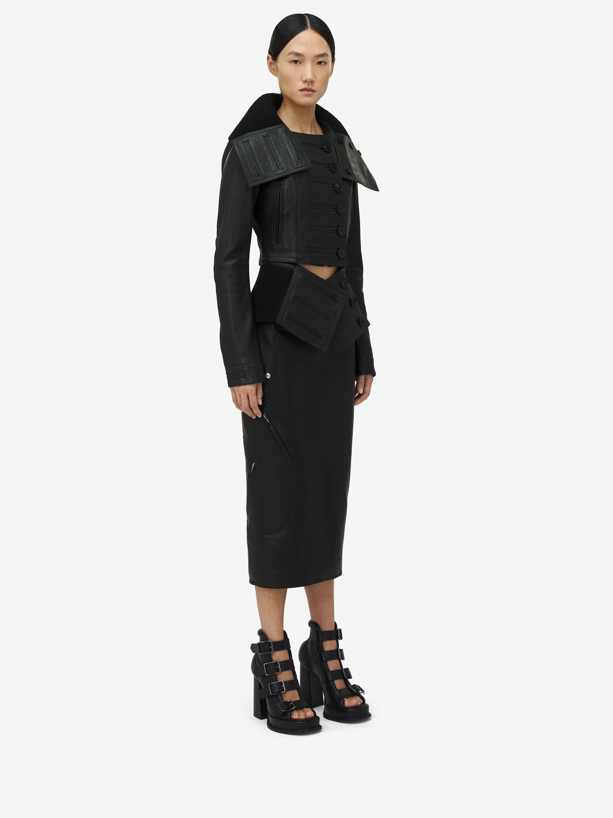 BLACK RTW - BLACK