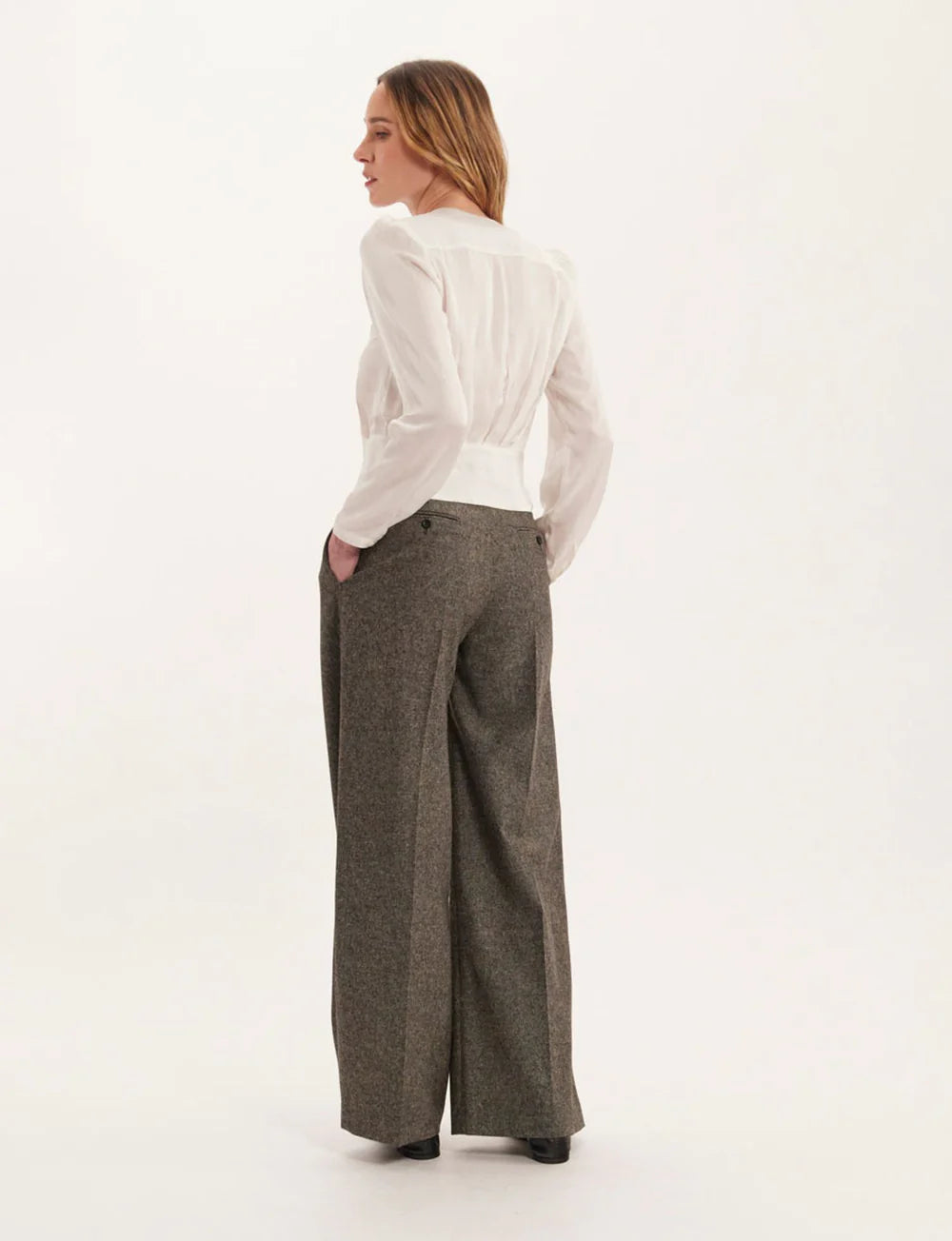 1qty NEW  / Top Emeline - White