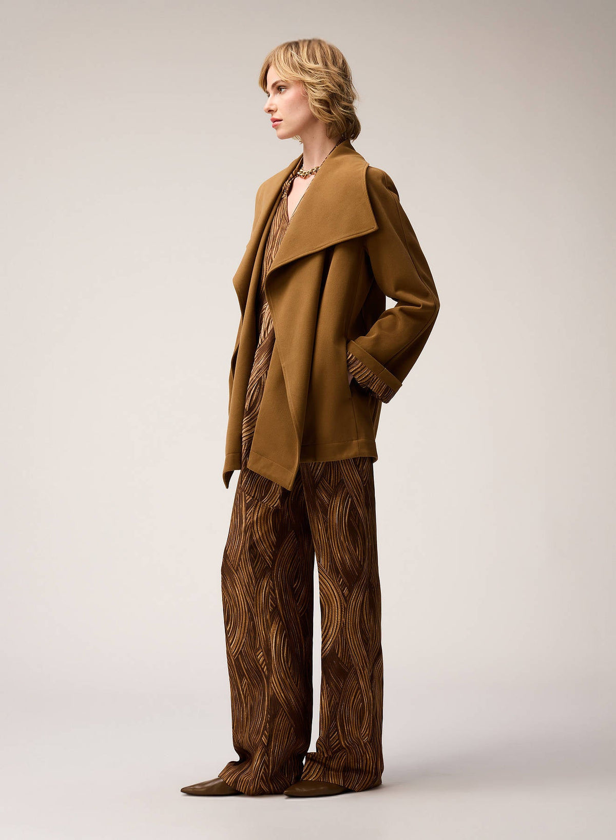 CAMEL COTTON AND CASHMERE SHAWL COLLAR JACKET WITH PRINTED LINING