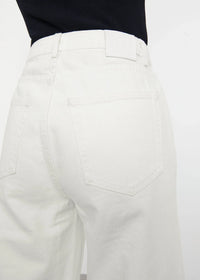 BARREL LEG DENIM