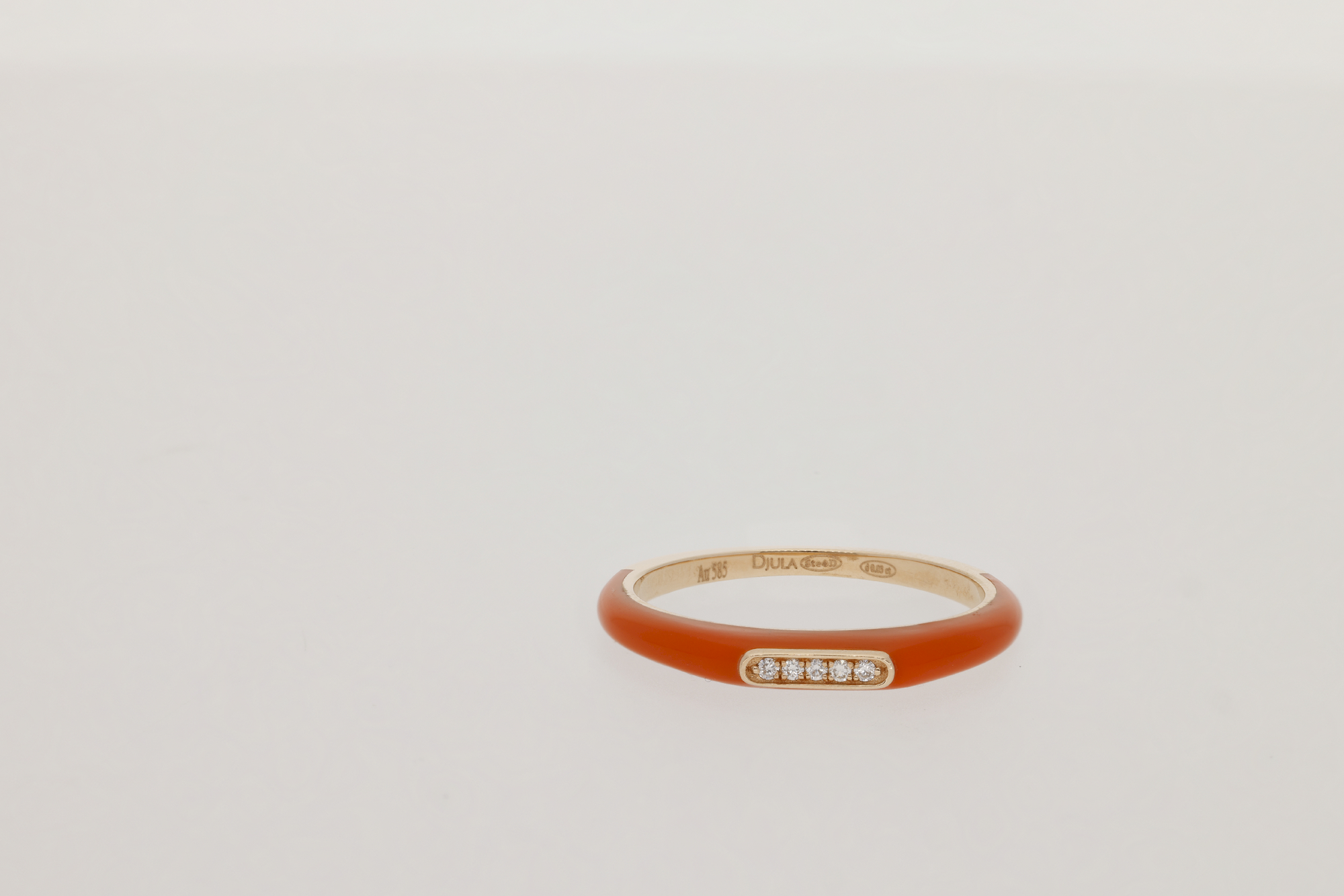 Corail / Bague Jonc en Or rose 14K sertie de diamants - Corail