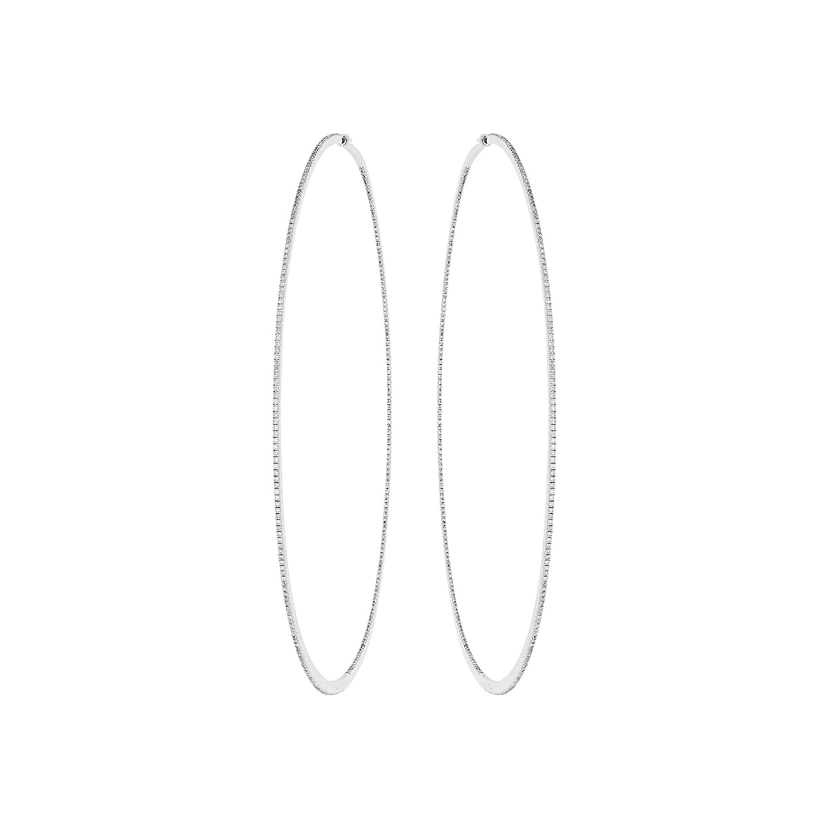 PT1_PrixTroca:4830€_VentesTroca:0_QtyTroca:1_ST:0%_Boucles d'oreilles créoles Graphique en Or blanc 18K serties de diamants - Blanc