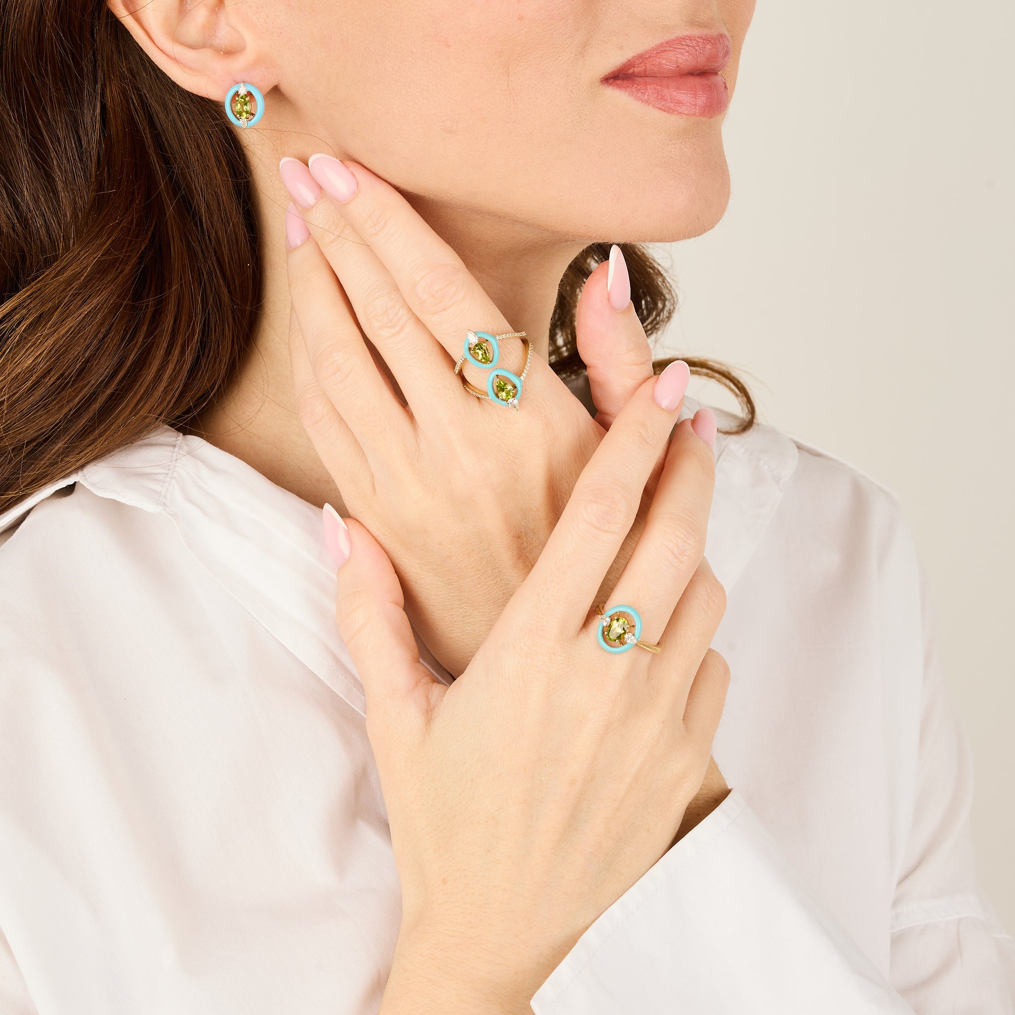 ? / Boucles d'oreilles en Or jaune 14K & Péridots serties de diamants - ?