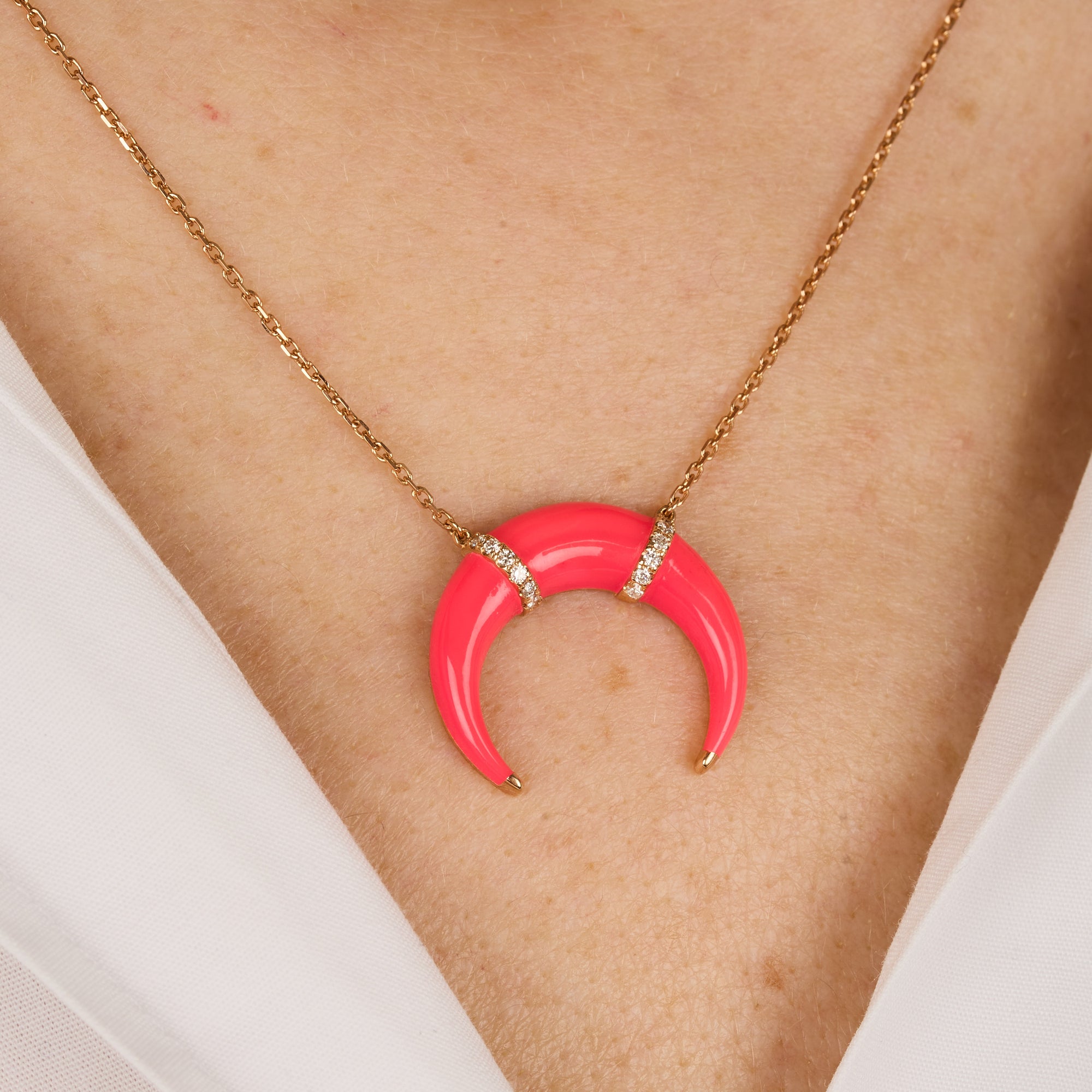 Rose / Collier Corne en Or rose 14K serti de diamants - Rose