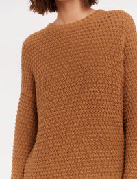 27qty RELIQUAT 75€ 3,1%  / Pull col rond Silvia en laine - Camel