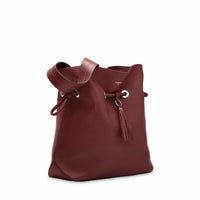 Sac seau M Sacha en cuir grainé - Cassis