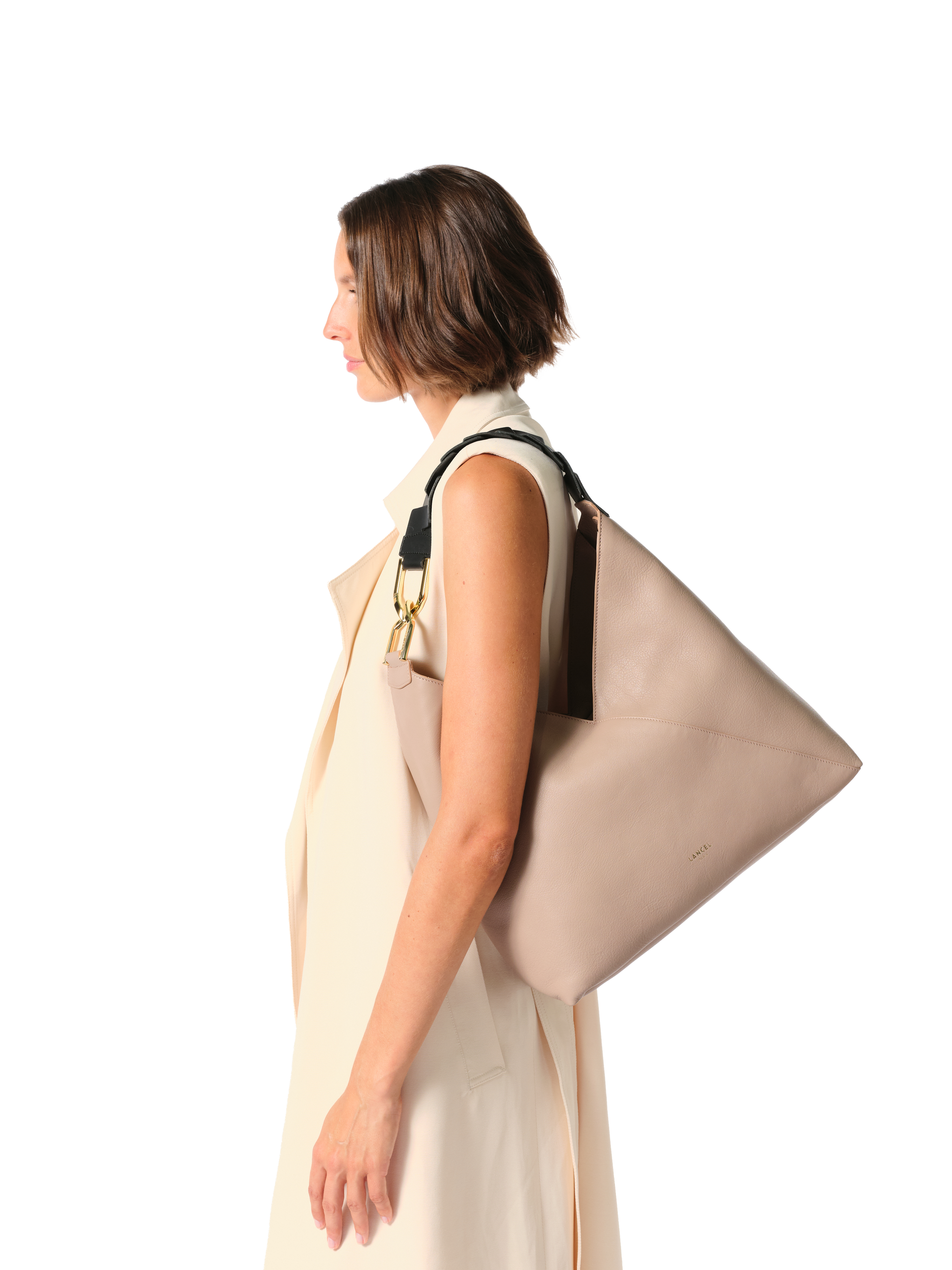 PRIX ARL : 365 // PAGODE DE LANCEL - SAC HOBO ZIPPE L