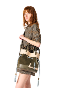 PRIX ARL : 460 // PREMIER FLIRT DE LANCEL - SAC SEAU M