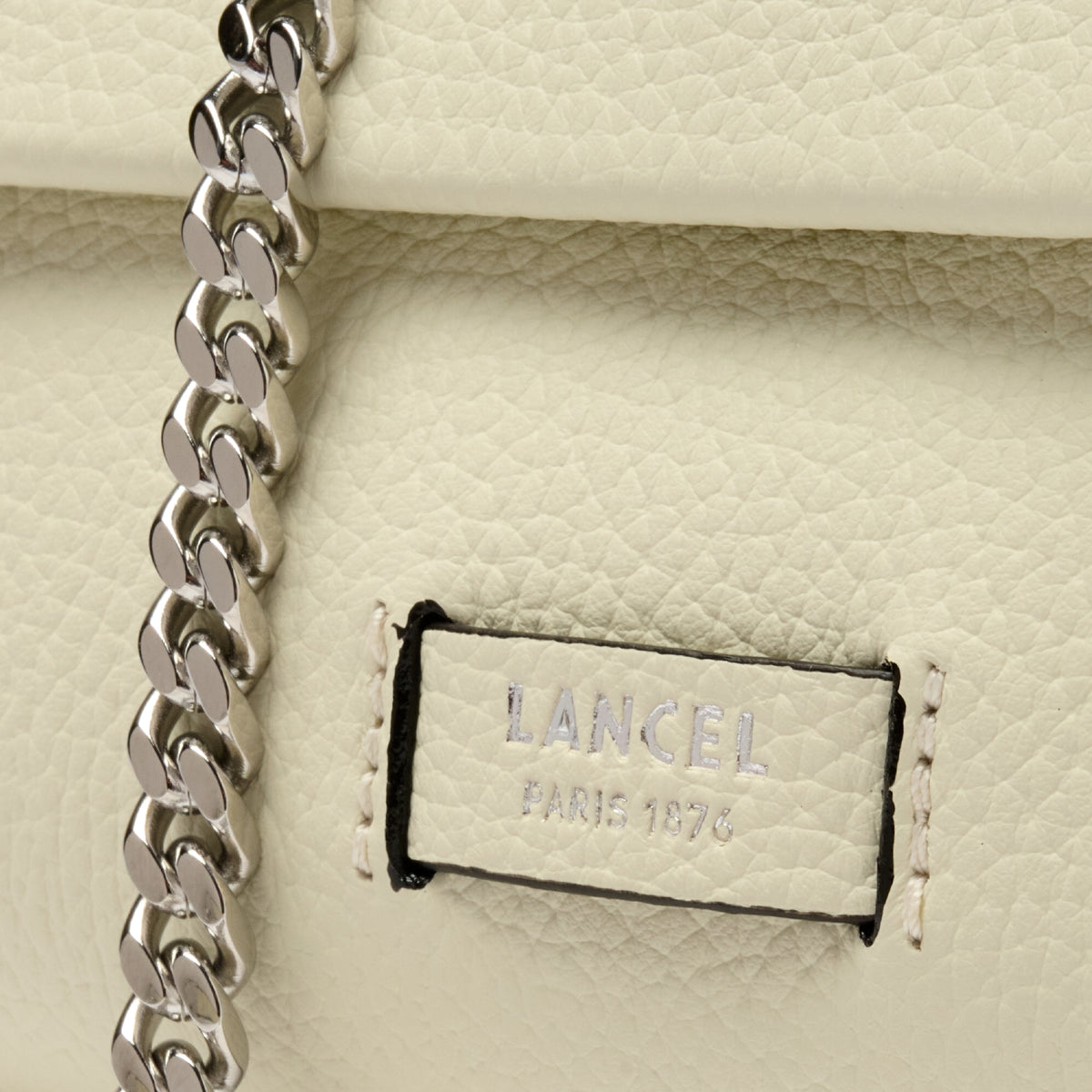Ninon Soft mini flap bag in leather - Snow