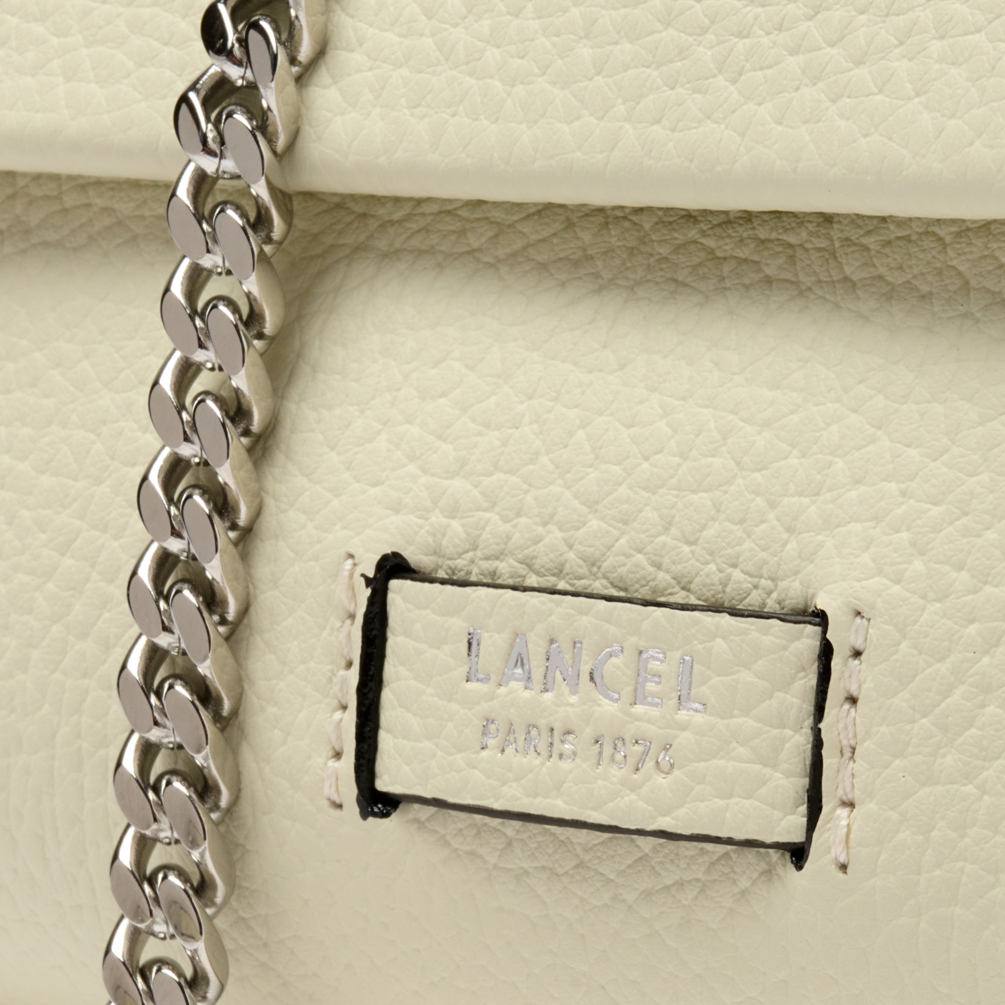 PRIX ARL : 220 // NINON SOFT DE LANCEL - MINI SAC RABAT