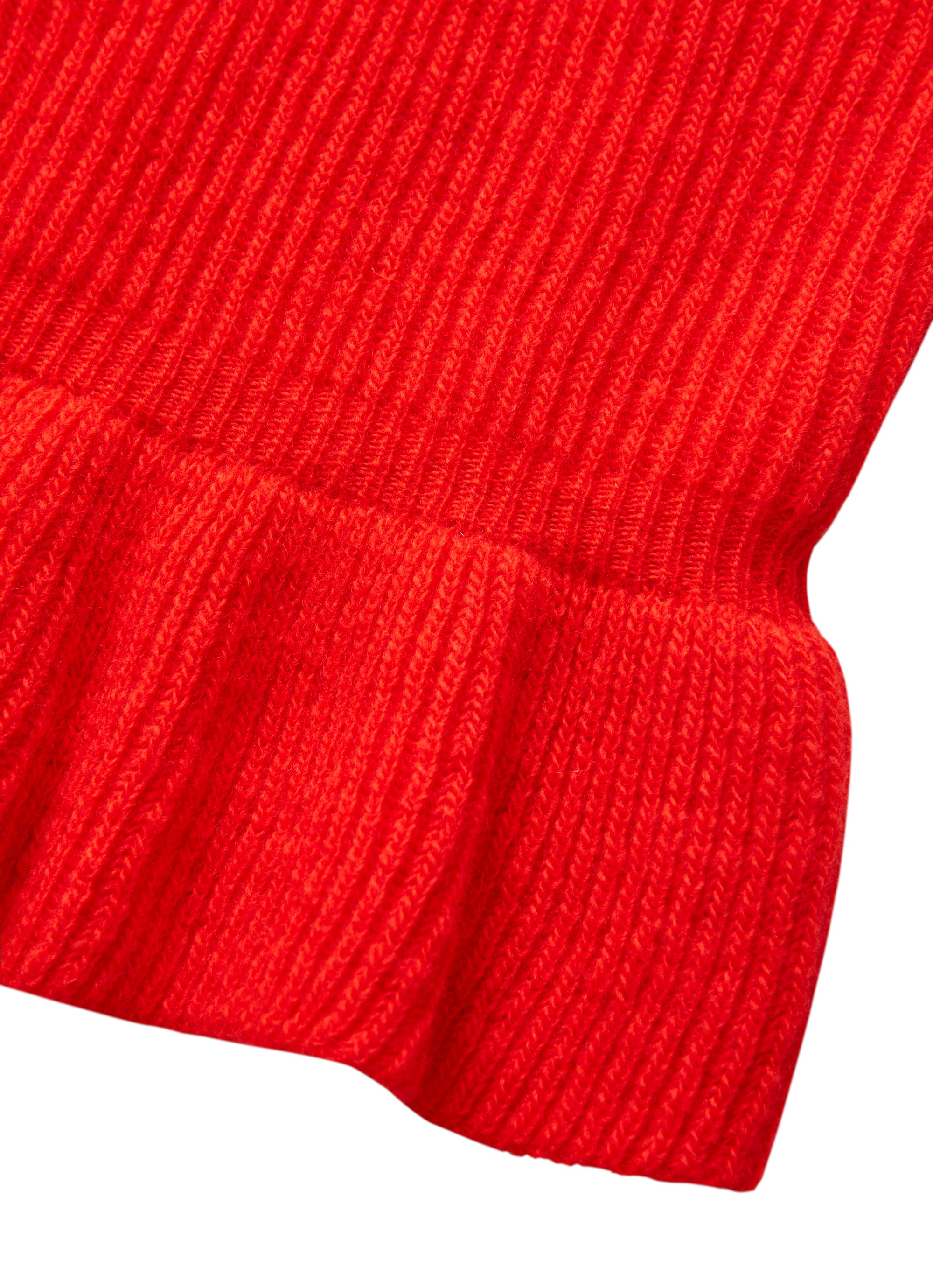 Tricot vest with ruffle