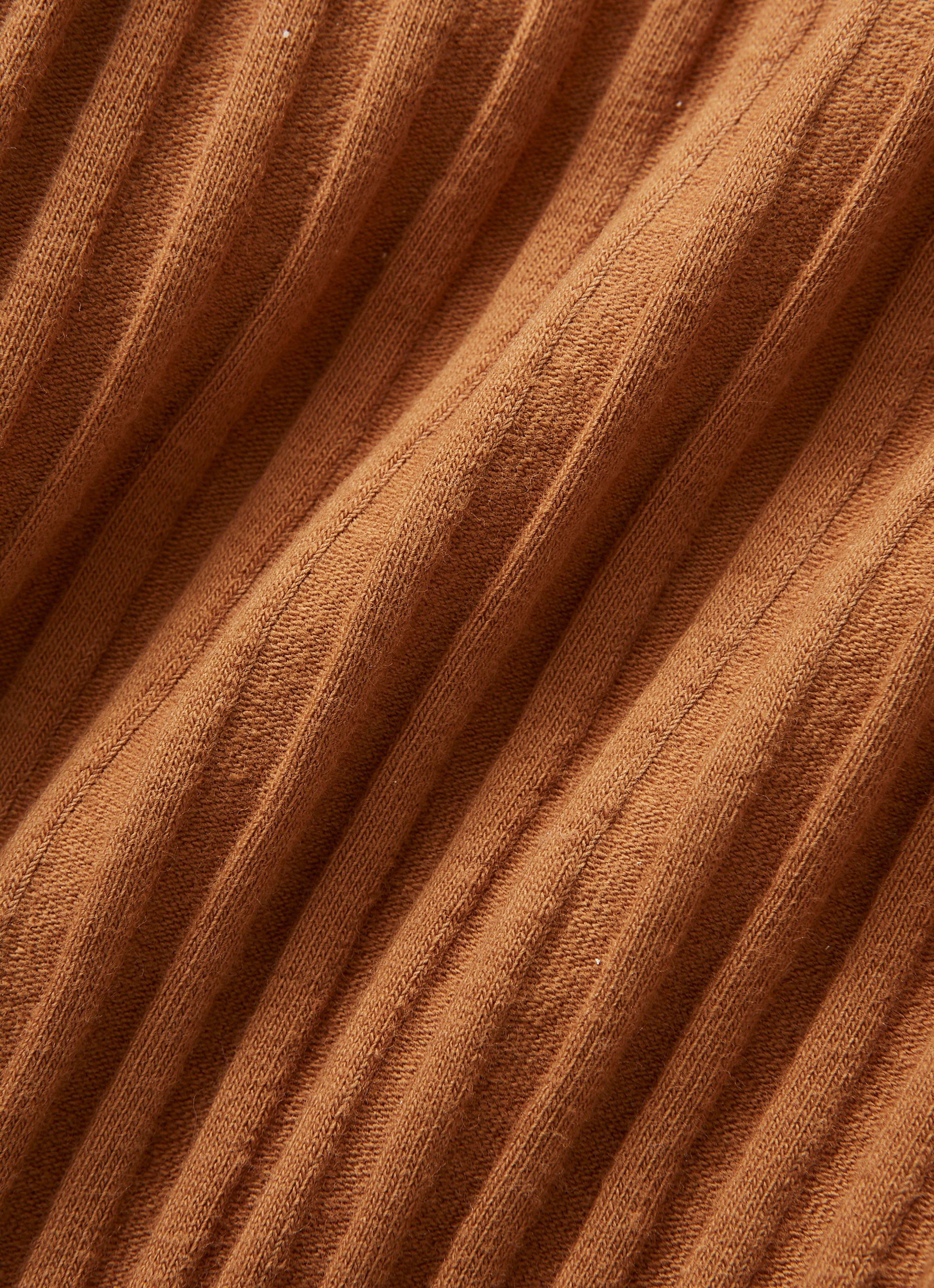 Rib-knit turtleneck - camel beige
