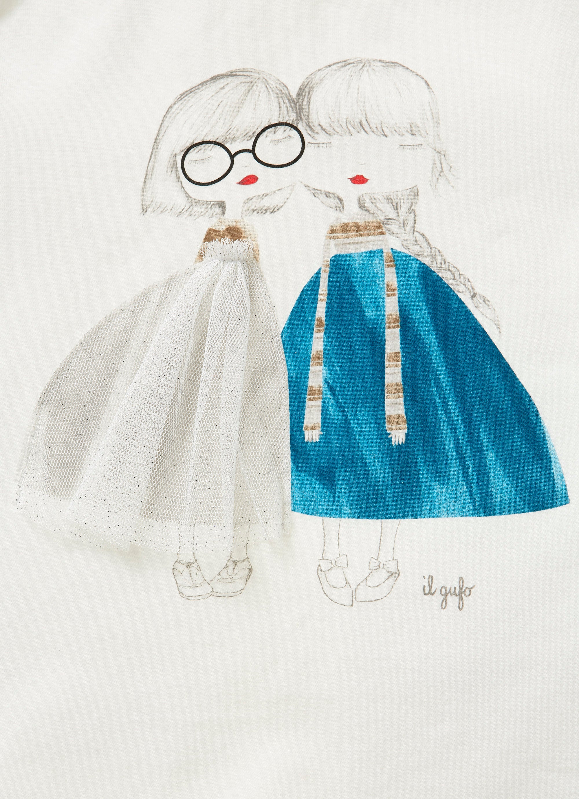 Long-sleeve T-shirt with little girls and tulle