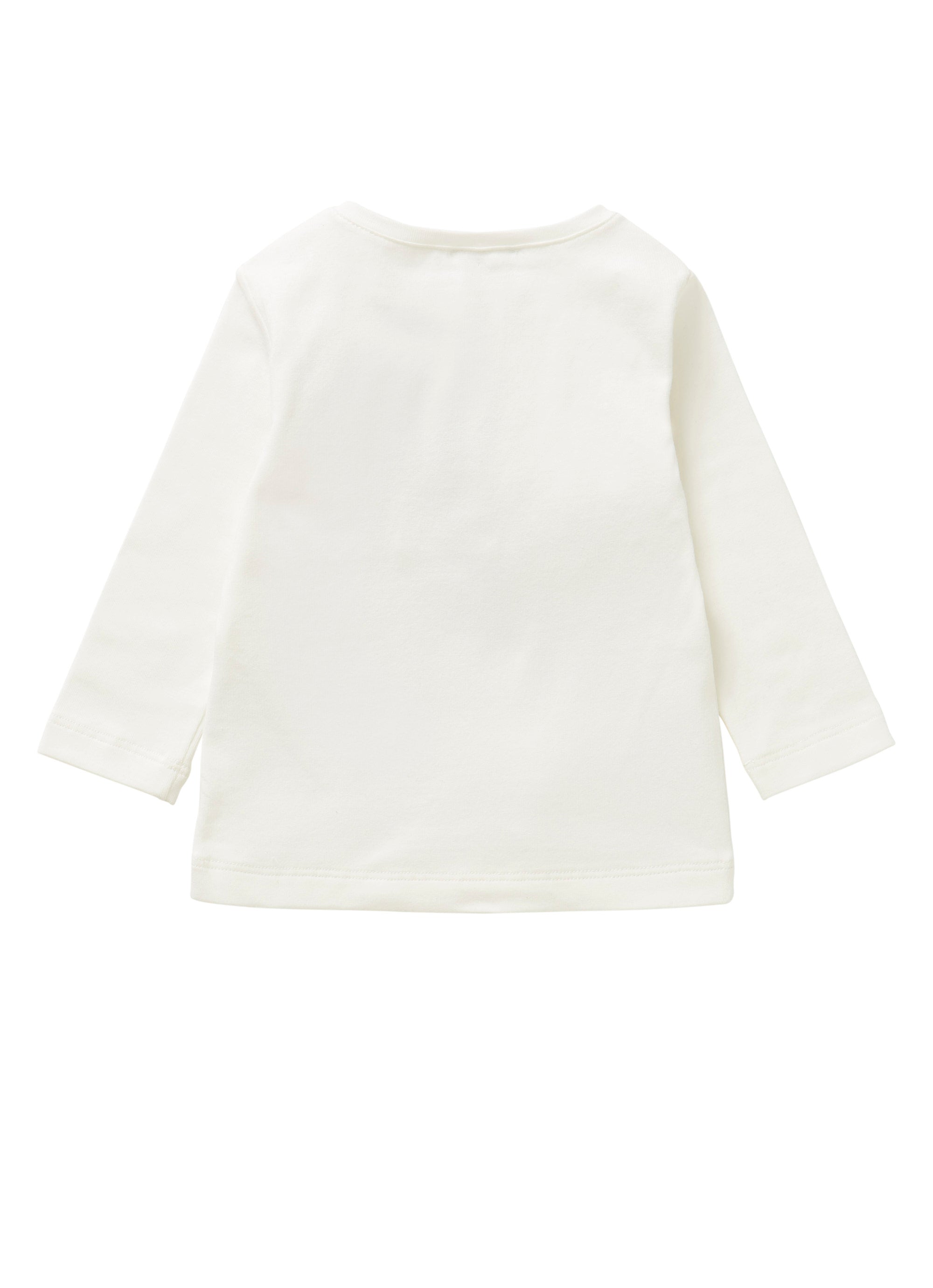 T-shirt with little girls wearing shocking pink sweaters