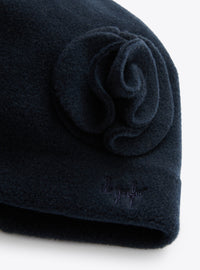 Cappellino In Pile Con Fiore