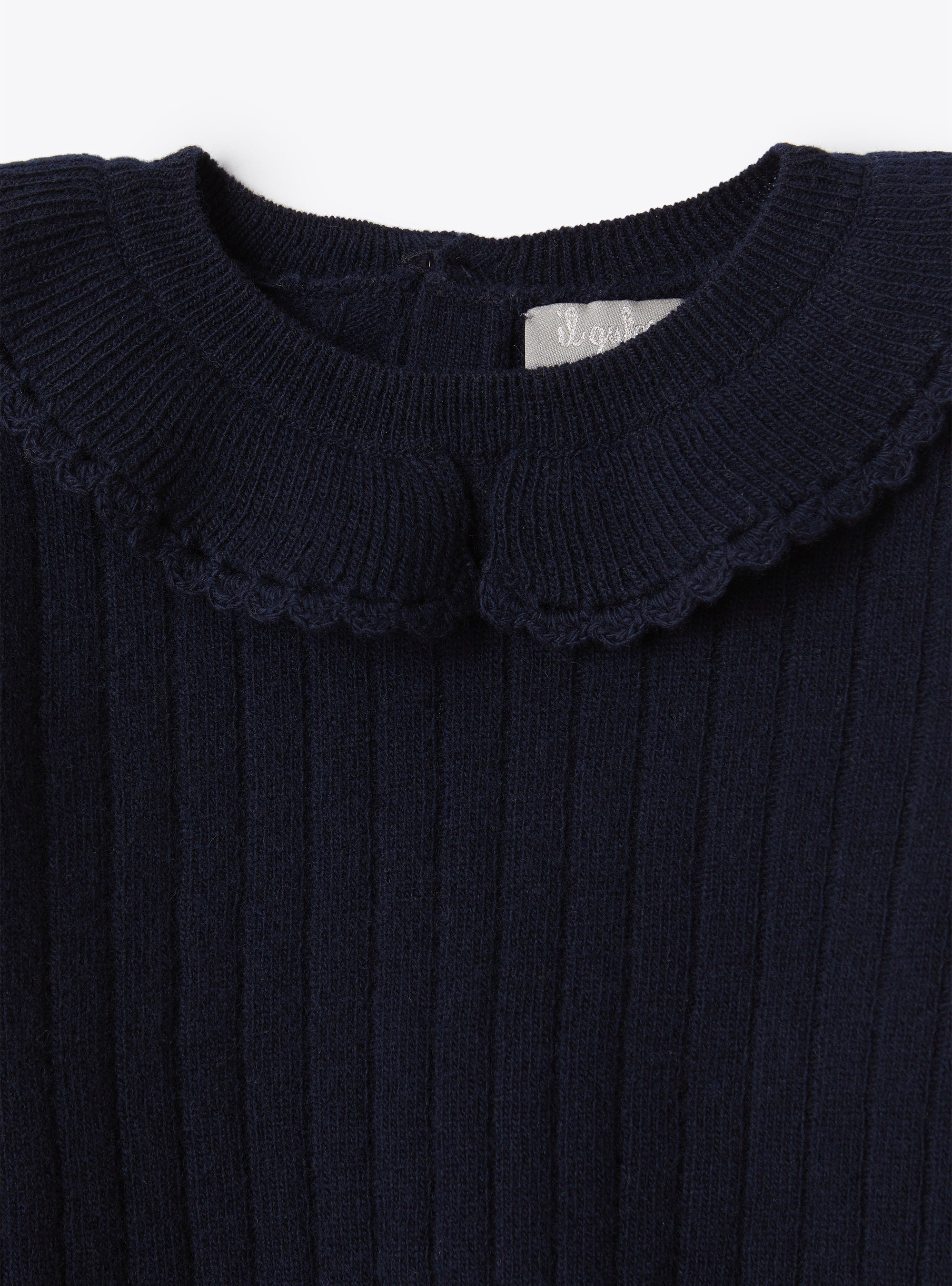 Maglia con colletto volant a cappe