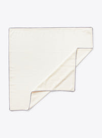 DOUBLON DEVIENT OK PICS / Coperta in cashmere con profili bianchi
