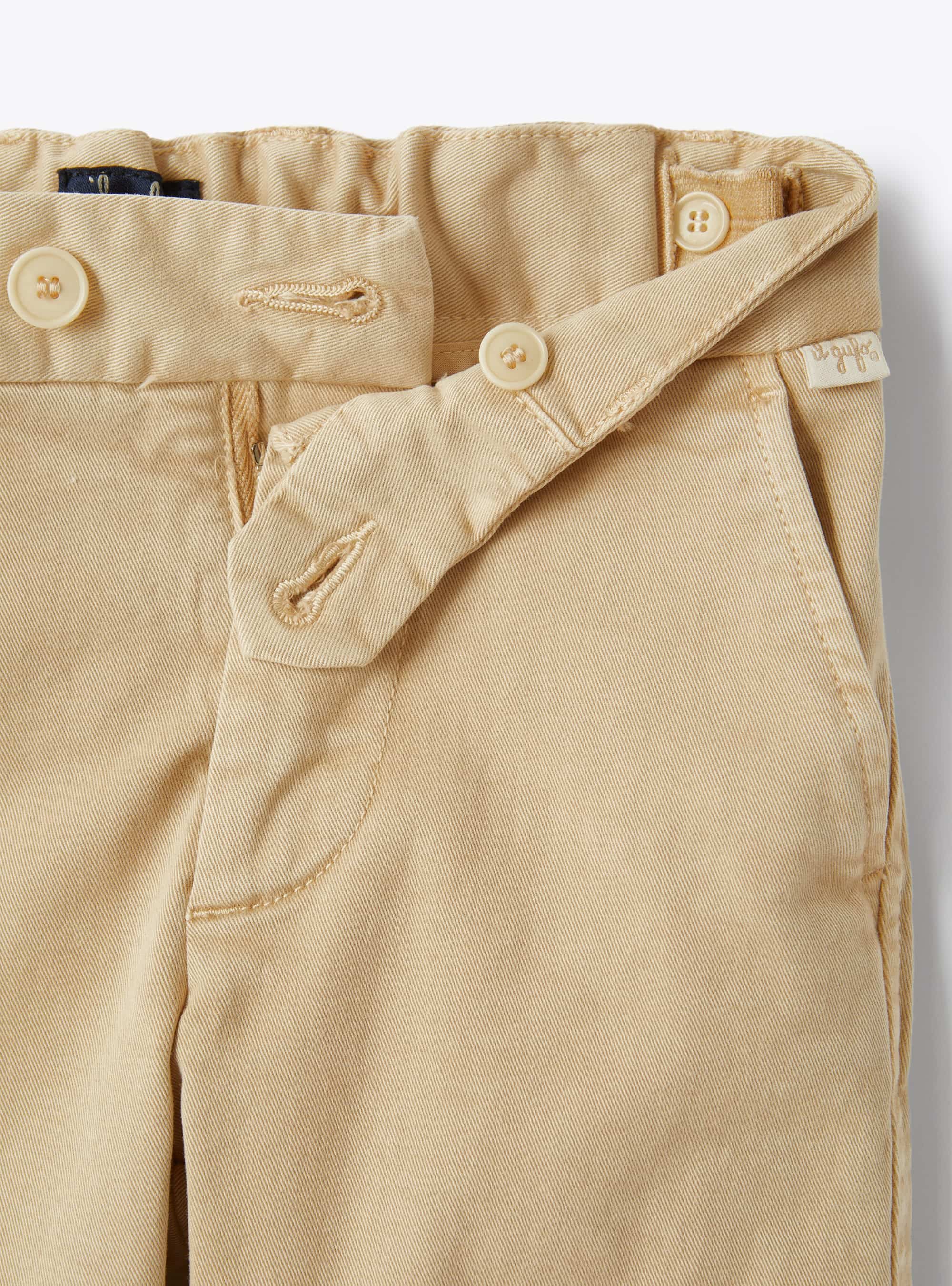 Pantalone chino in gabardine sabbia