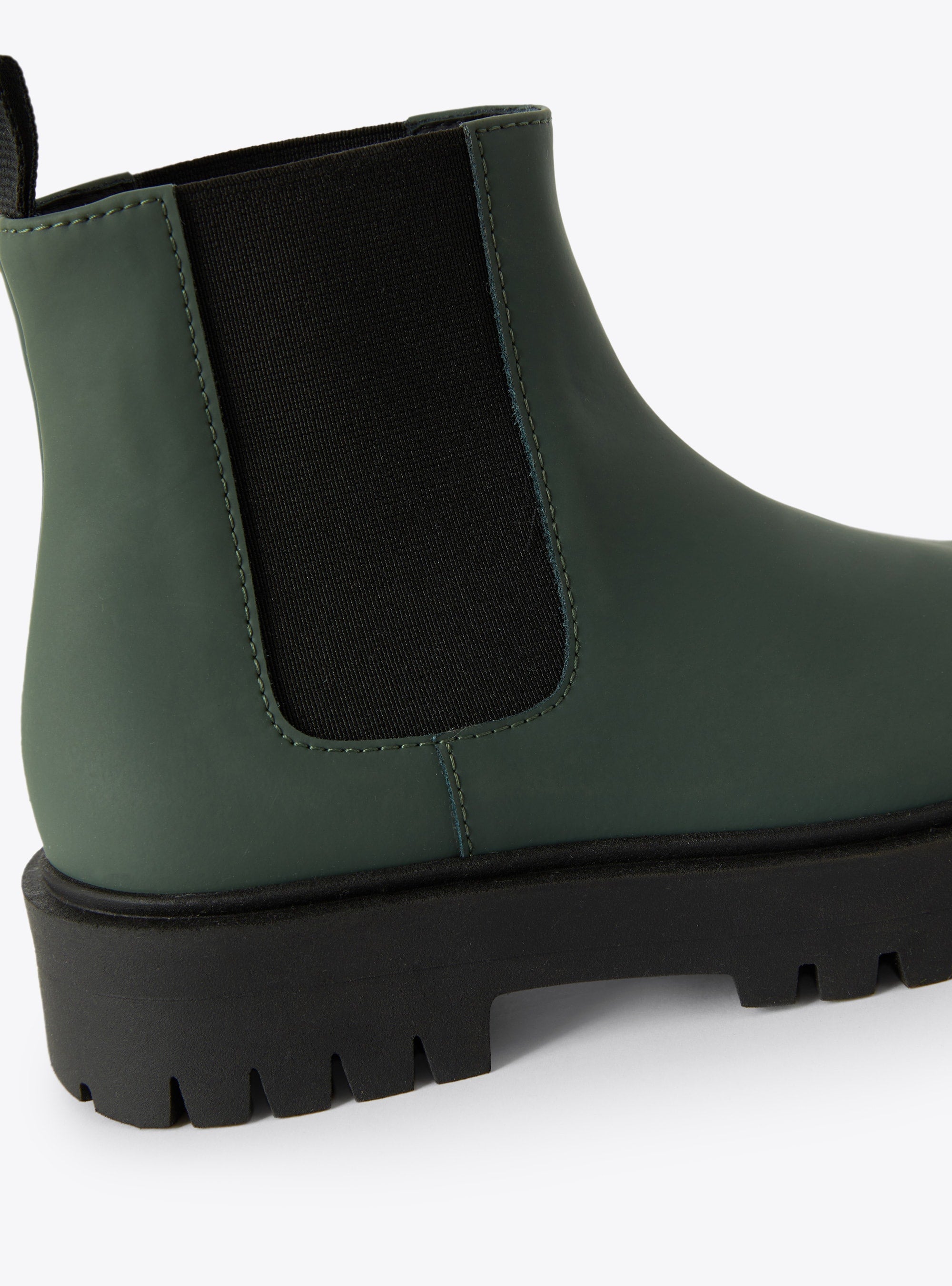 Chelsea boots with thick soles - Verde Bosco