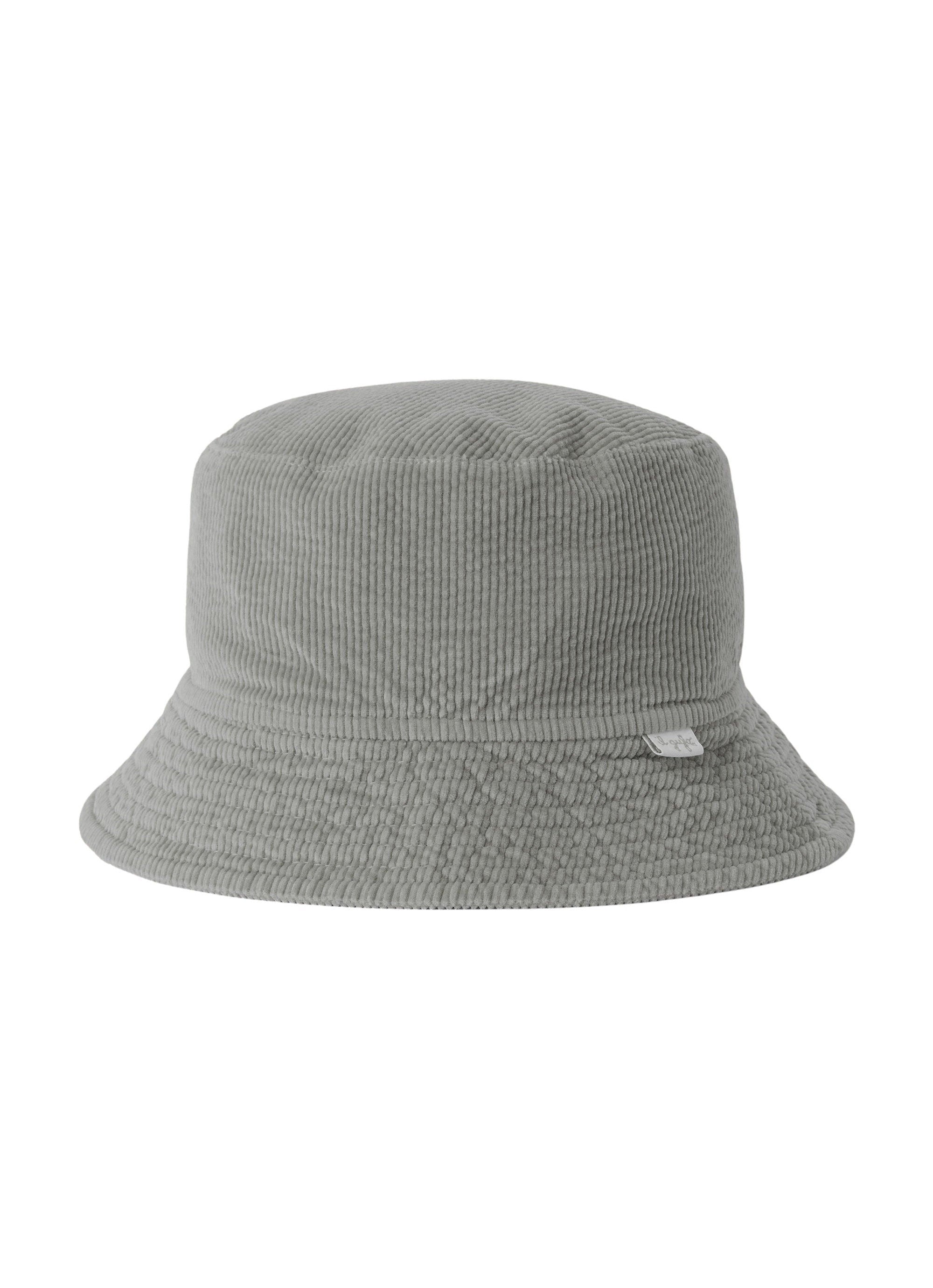 Ribbed velvet hat