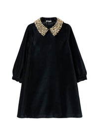 Velvet dress with removable collar