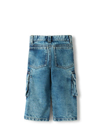 Cargo jeans with oversized pockets