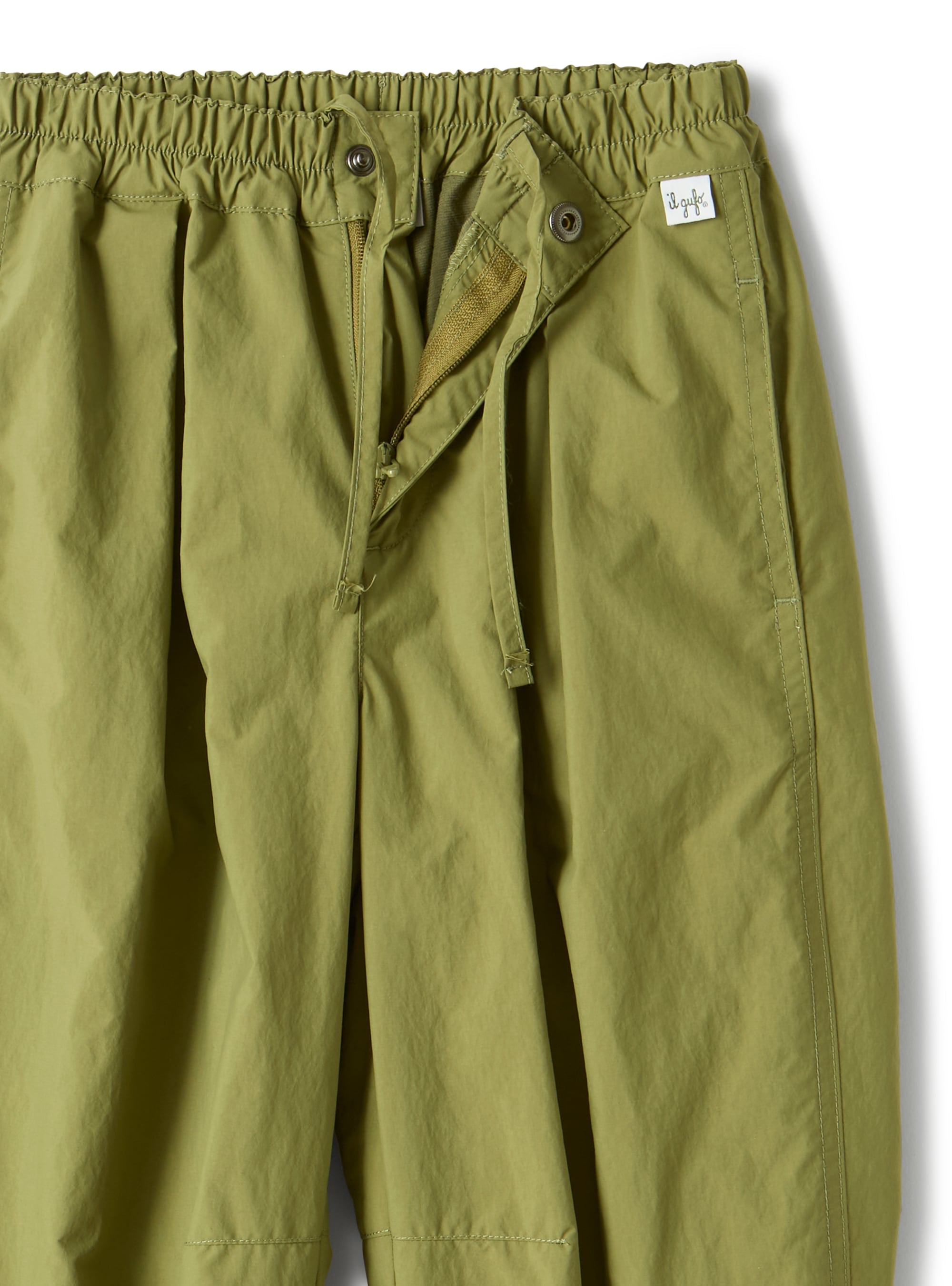 Pants in recycled nylon