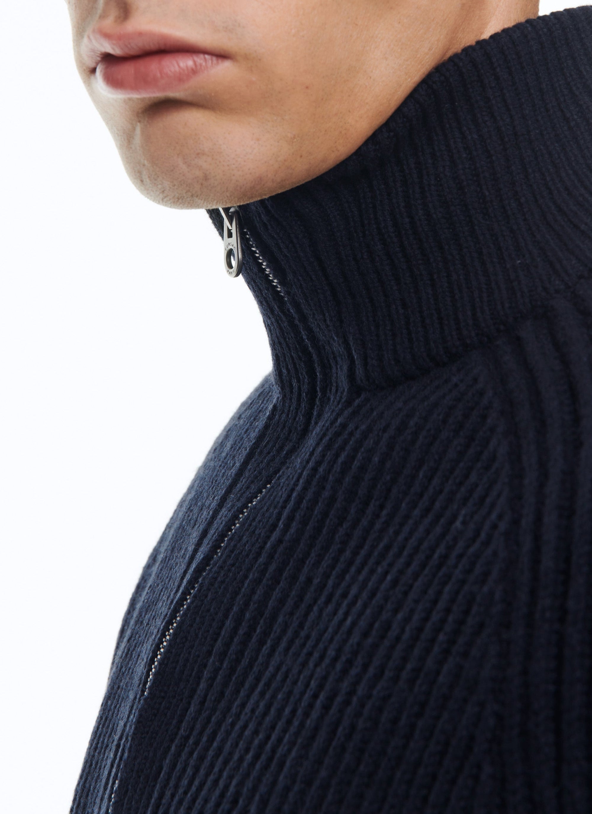 Pull côtelé à col camionneur en laine - Bleu Marine