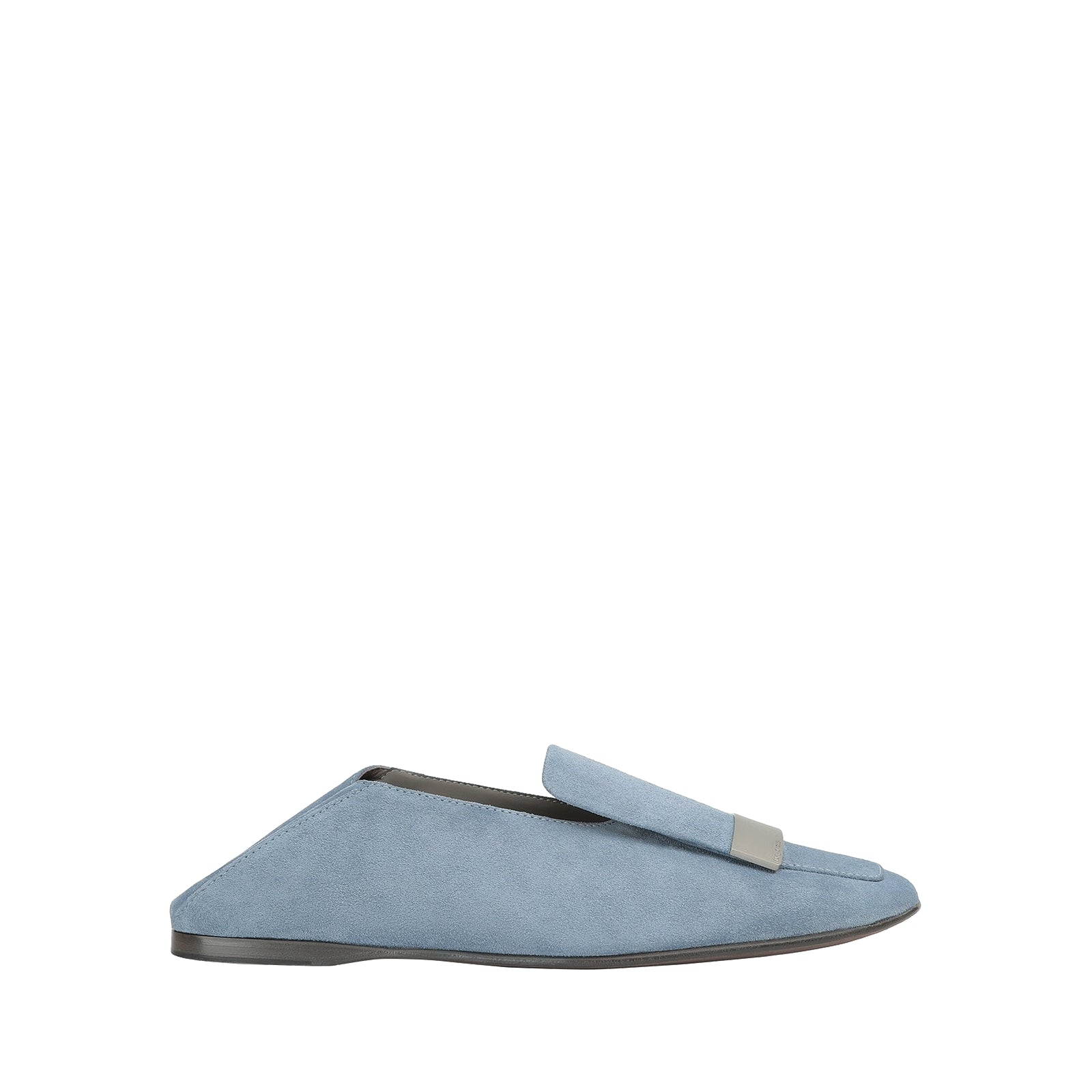 225€   Moccasin