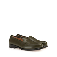 225€   Flat Closed Toe