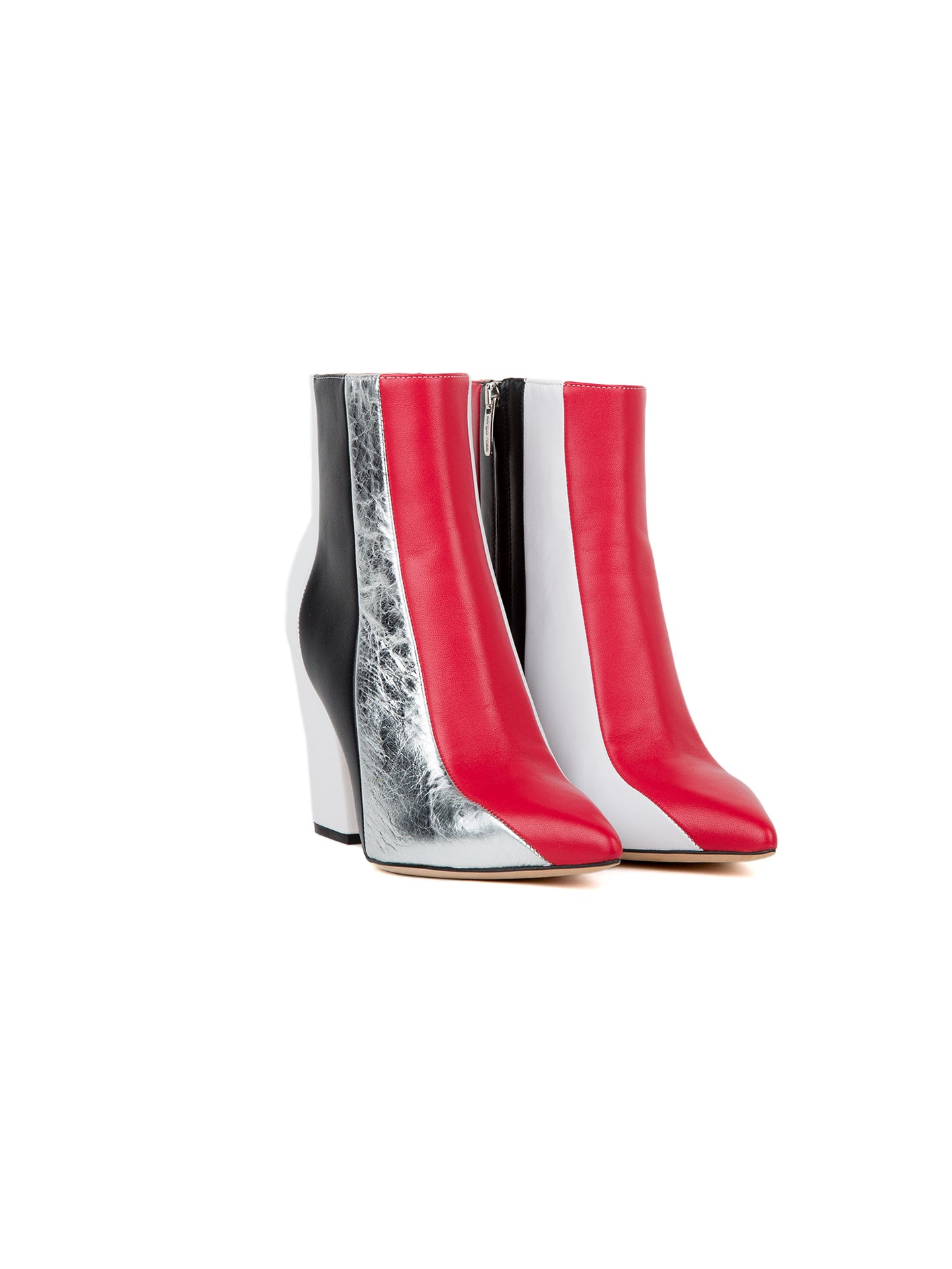 300€   Bottines à talons 90 zippées en cuir - Carminio
