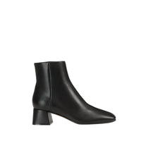 310€   Bootie