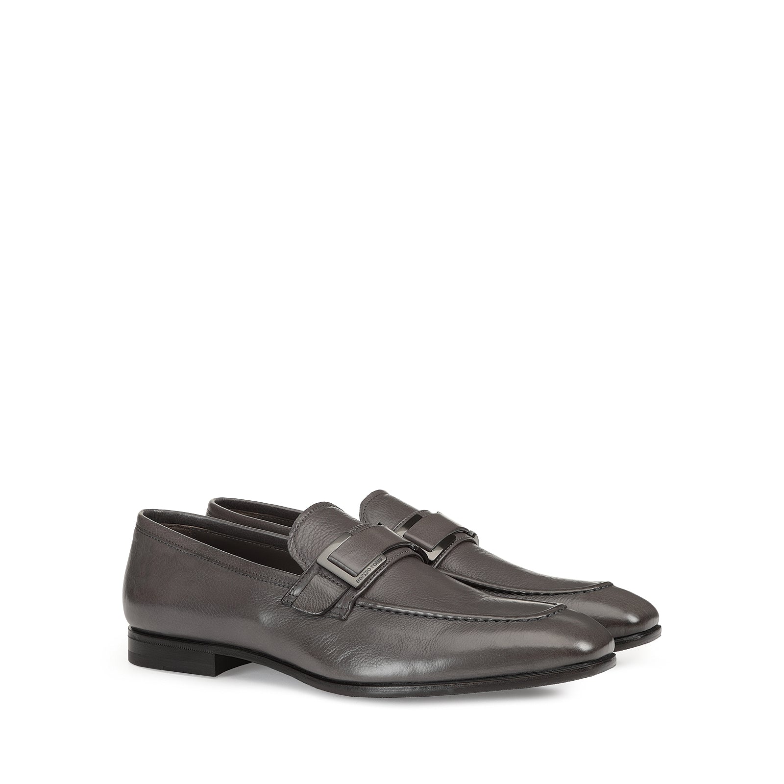245€   Moccasin