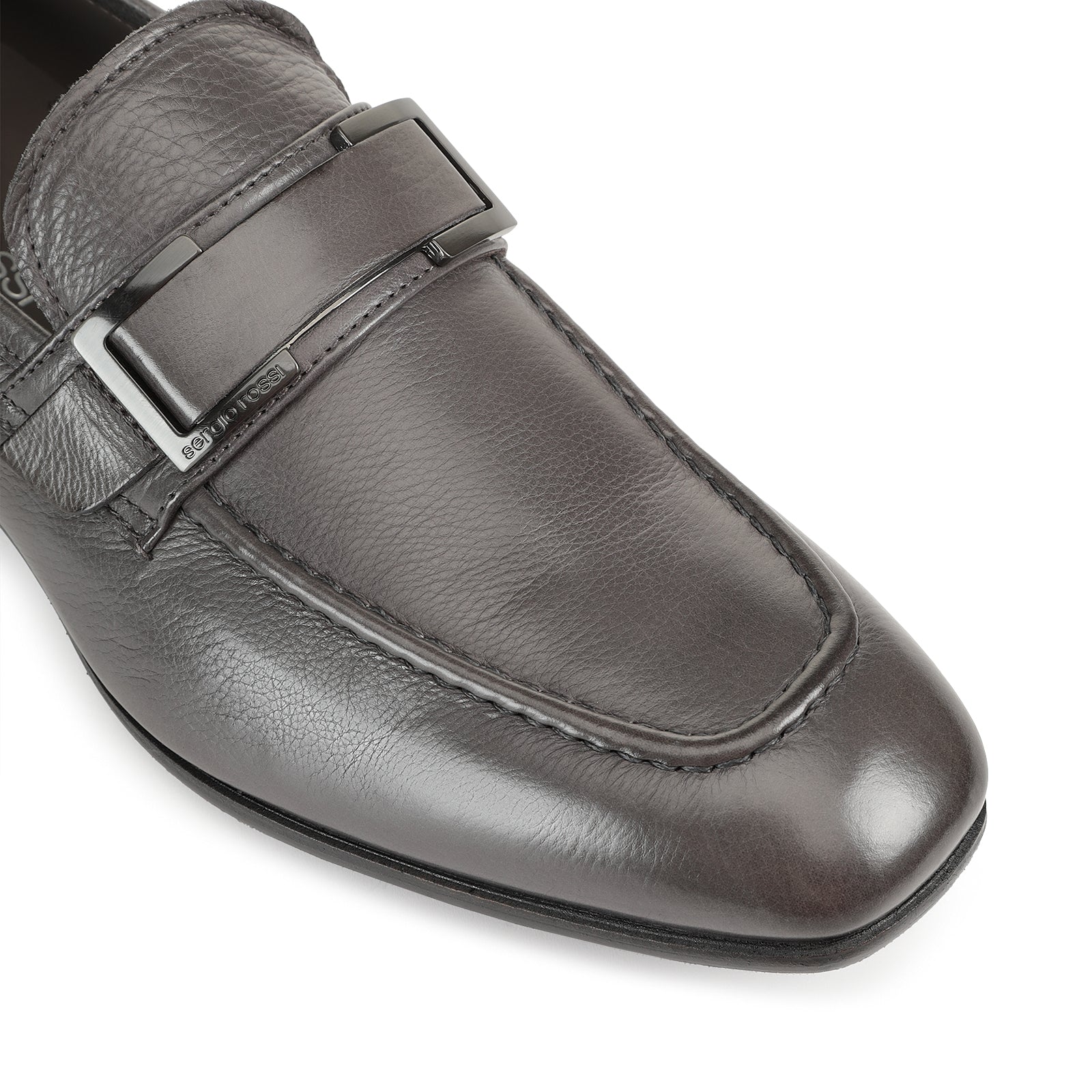 245€   Moccasin
