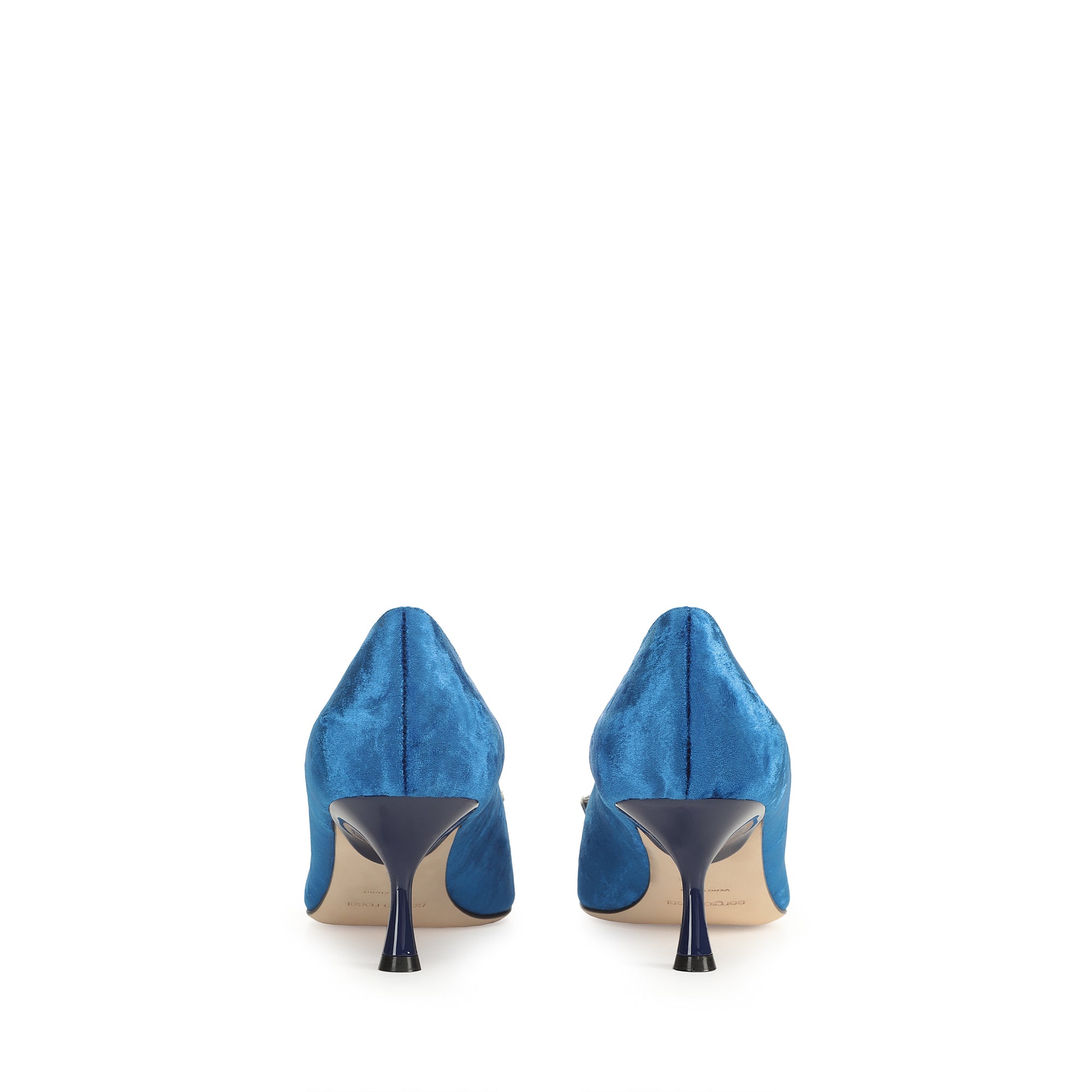 225€   Pump