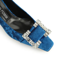 225€   Pump