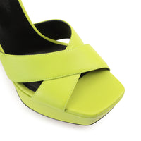 Sandal