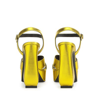 Sandal