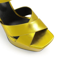 SANDALES EN SOIE NAPPA ROUGE