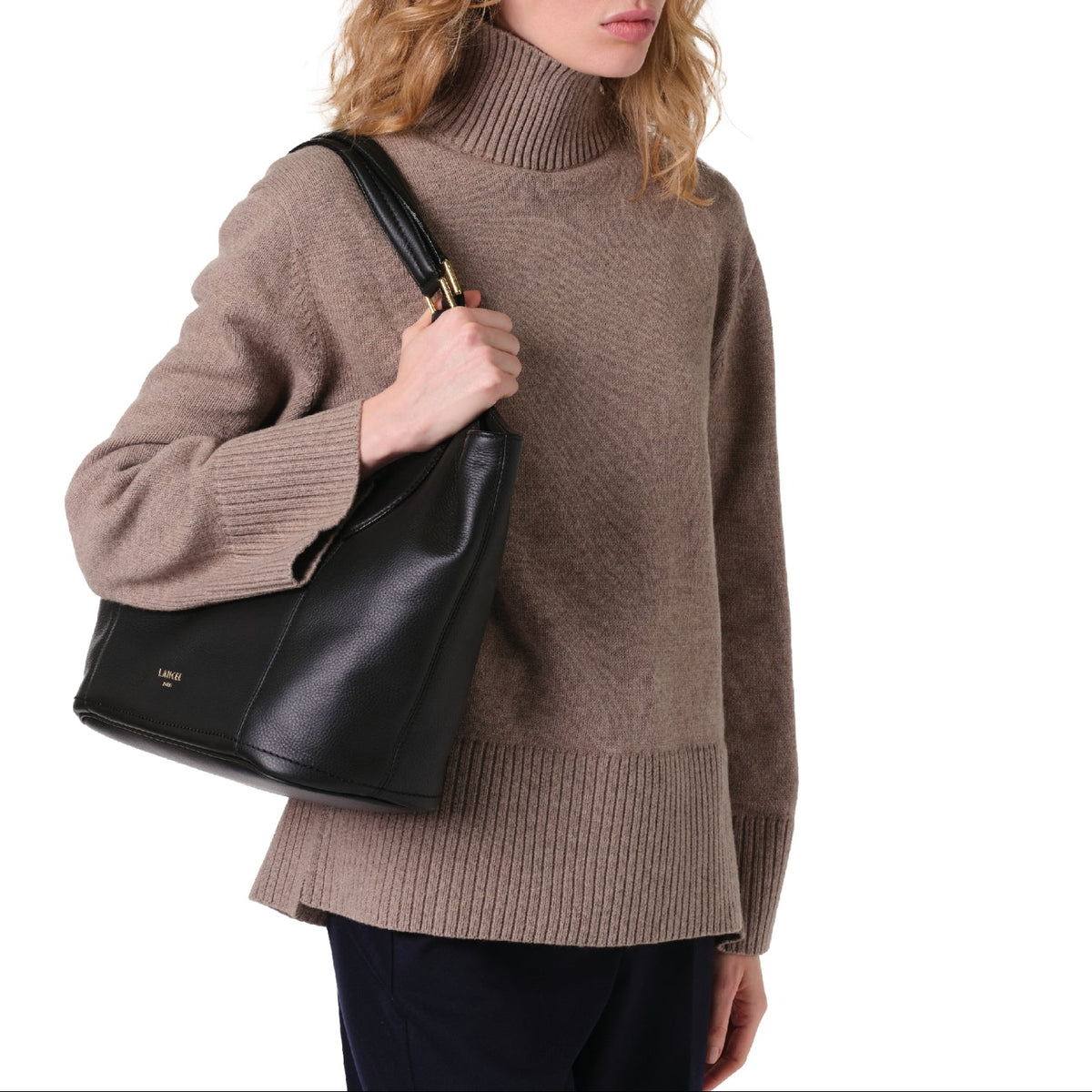 M Alphonse soft leather shopper bag - Black