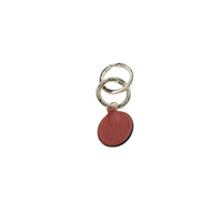 Porte-clés tag Charms en cuir grainé - Rouille