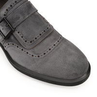 250€   One buckle