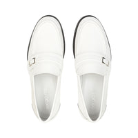 210€   Flat Moccasin