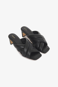 1qty NEW / CADE SANDALS - BLACK