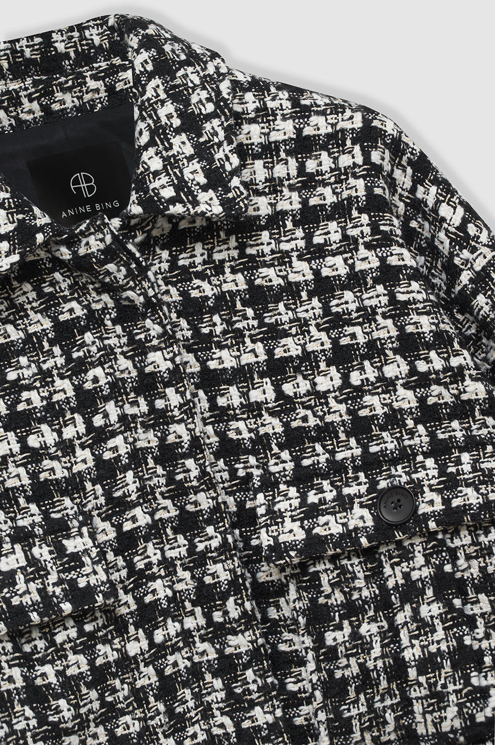 1qty NEW / ADRIANA JACKET - CREAM AND BLACK