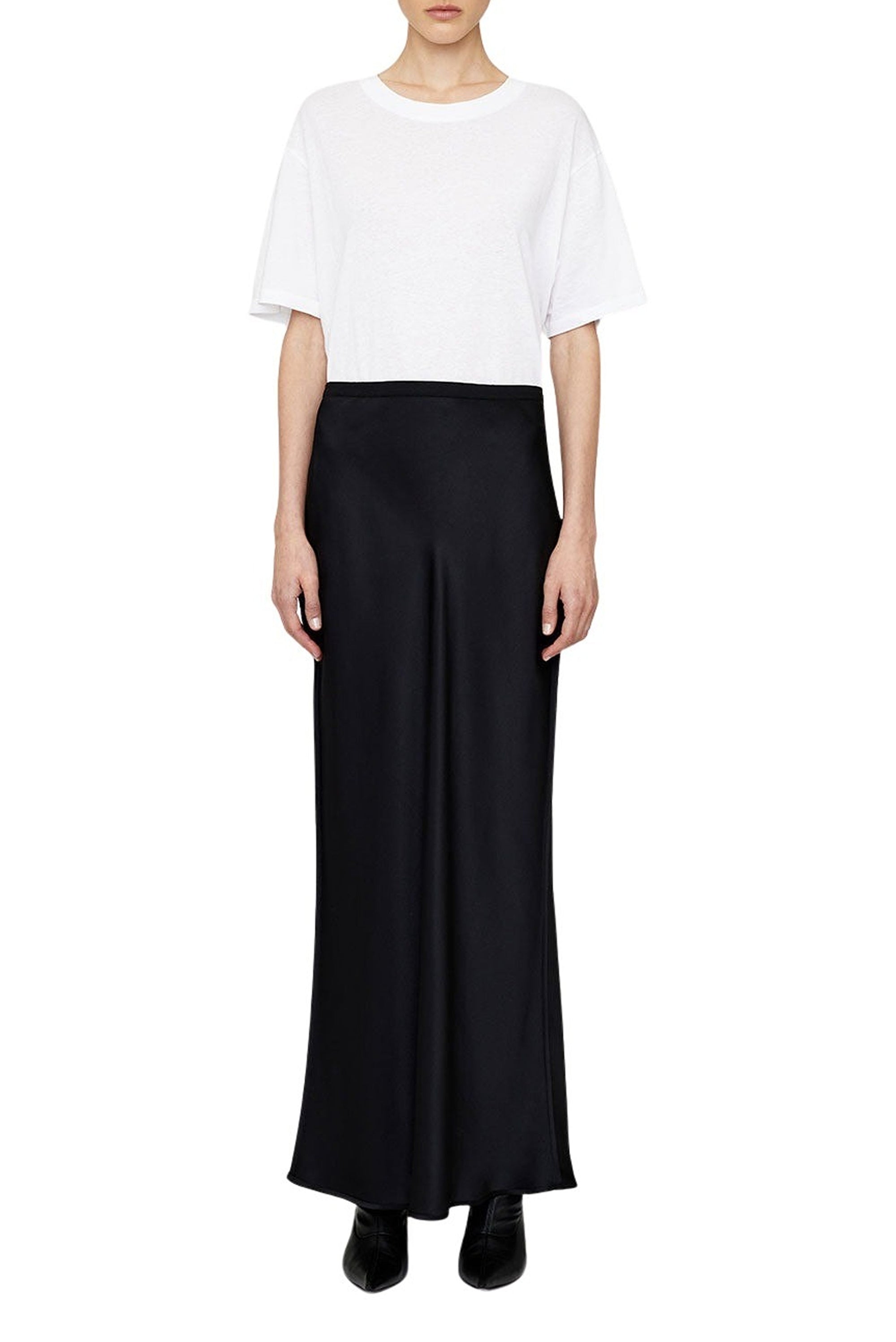 18qty NEW / BAR SILK MAXI SKIRT - BLACK