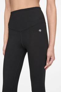 3qty NEW / BLAKE CROP LEGGING - BLACK